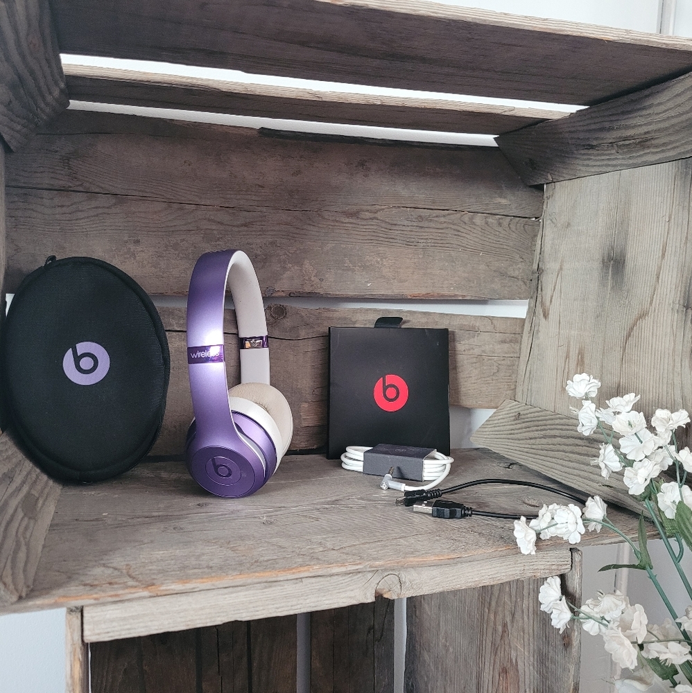 Beats by Dr Dre Wireless Headphones 🎧